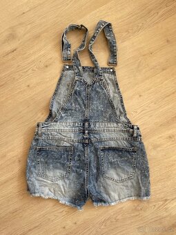 Dámské šortky s laclem, zn. FB Sister, vel. M - 4