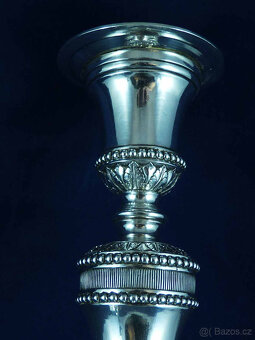 SPECIÁLNÍ ANTIKOUTNÍ STŘÍBRNÉ SVÍCNY, PÁR, AUGSBURG, CCA 180 - 4