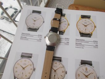 pekne oblibene funkcni hodinky prim Traktor  rok 1960 - 4