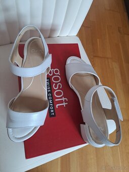 LUXUSNÍ DÁMSKÉ SPOLEČENSKÉ KOŽENÉ BOTY, VEL. 6 - 4