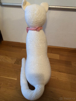 Háčkovaná maxi kočka - 4