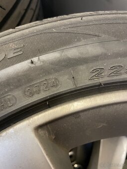5x112 r17 225/50 letní - 4