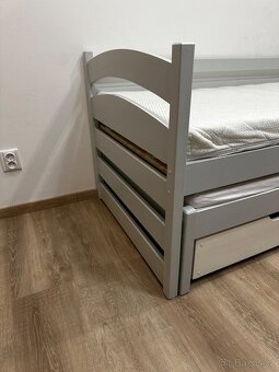 Postel s přistýlkou - 4