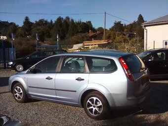 Ford Focus, 1.6i 16V combi, 4x kola navíc - 4