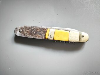 Staré kapesní nože,lžíce. - 4