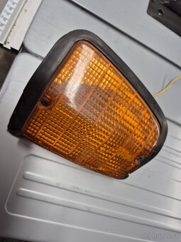 Přední blinkr Škoda 120 - 130 L - 4