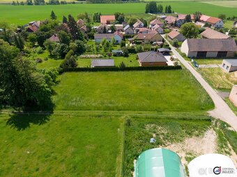 Prodej stavebního pozemku 1.589 m2, Moravany - Moravanský - 4