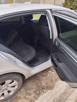 Škoda Superb 2 na náhradní díly - 4