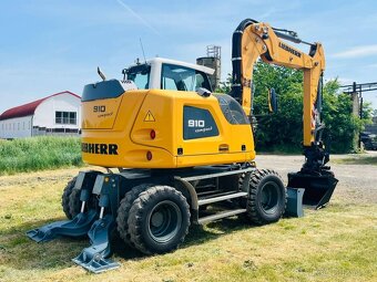 Kolové rypadlo Liebherr A910 Compact - 4