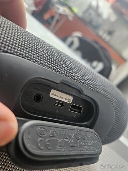 Reproduktor JBL ESSENTIAL Оригінальна блютуз колонка JBL - 4