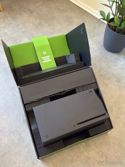 🎮Xbox Series X 2TB, 3 ovladačá, bezdratová sluchátka - 4