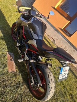 Kawasaki Z900 - 4