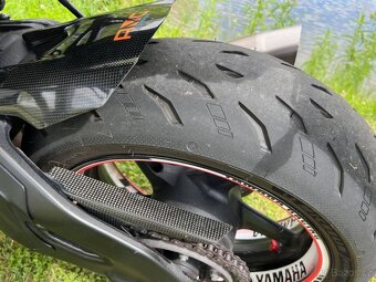 Yamaha MT-10 - 4