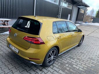 GOLF R-Line jen 38000km, 1.majitel, Plná výbava - 4