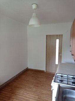 Byt 1+1 v centru Příbora - 4