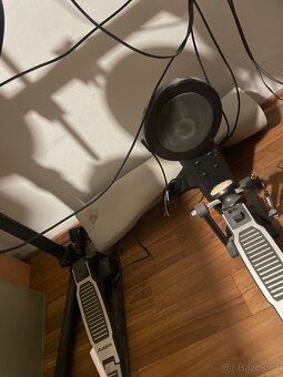 Elektrické bicí alesis - 4