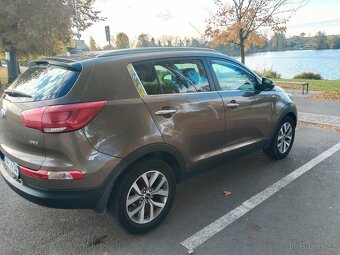 Kia Sportage 2.0CRDI - 4
