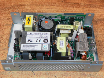 3x napájecí zdroj EMERSON LPS200-M, 5, 12, 24 VDC / 700 W - 4