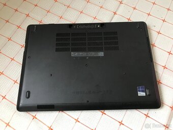 Dell Latitude E5450 - 4