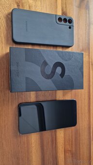 Samsung Galaxy S22+ 256gb černý - 4