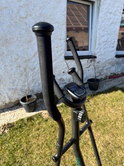 Eliptický trenažer Decathlon - 4