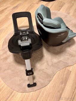 Britax Römer + isofix - 4