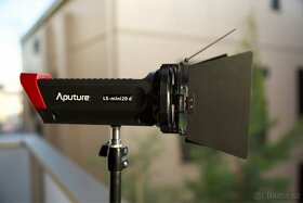 Aputure LED / sada tří světel / Light Storm LS-mini 20d - 4