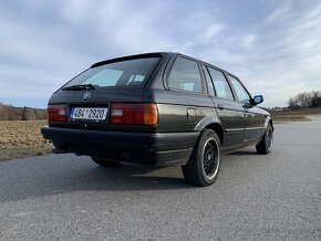 BMW E30 316i Touring - 4
