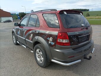 Kia Sorrento - 4
