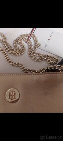 NOVÁ PĚKNÁ KABELKA - TOMMY HILFIGER - s cedulkou - 4