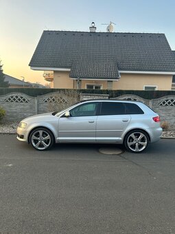 Audi A3 Sportback - 4