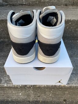 Dětské junior kožené kotníčkové boty JORDAN 40,5, jak NOVÉ - 4