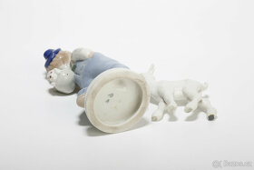 Porcelánová soška chlapeček se psem v ranečku a kůzle - 4