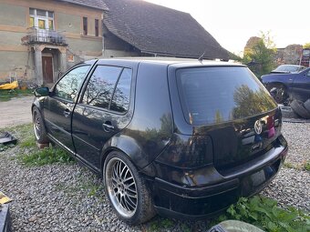 Golf IV GTI 1,8T 110 kw - 4