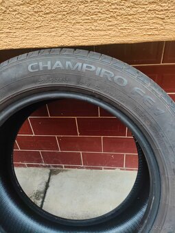 225/55/17champiro gt letní  4 kusy - 4