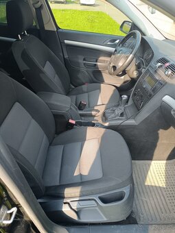 Škoda Octavia combi 2.0 TDI 103 kW - 4
