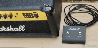 Marshall MG 100 FX - 4
