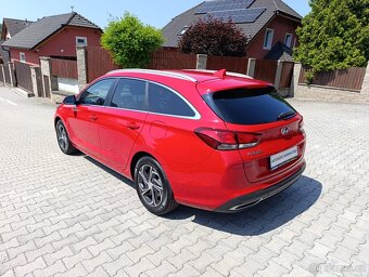 Hyundai i30,2021,1.5DPi,1.maj,ČR,serv.k,FullLED,záruk,45tkm - 4