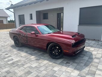 Dodge Challenger R/T 5.7 2018r automat - 4