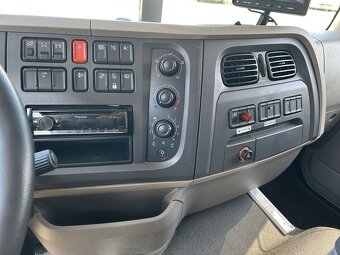 DAF LF 320 FA - 4x2 – Valník + HR-Effer 175.2/C3s – EURO 6 - 4