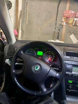 Octavia 2 1.9tdi liftback - 4
