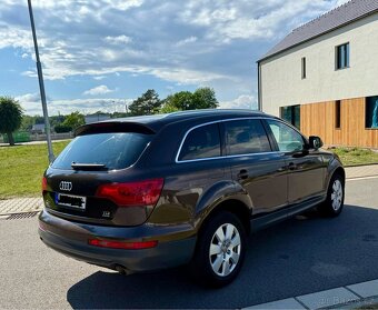AUDI Q7 3.0 TDI R.V 2012 Quattro FACELIFT Nádherný stav - 4