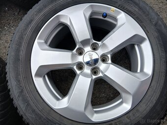 Prodám sadu Orig ALU kol Jeep 225/60R17 zimní - 4