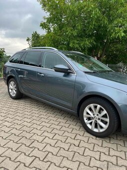 SKODA OCTAVIA 1.6 STYLE DSG 157t.km - 4