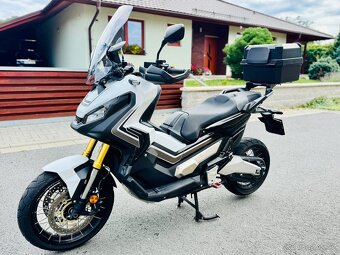 Honda X-ADV 750, nová v ČR, odpočet DPH - 4