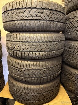 R18 ORIG. ZIMNI KOLA VW GOLF BERGAMO 225/40/18 - 4