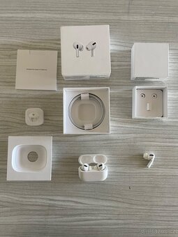 Apple AirPods Pro 1. generace - 4