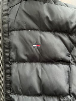 Zimní péřová bunda Tommy Hilfiger - 4