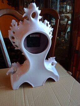 Pěkné funkční růžové porcelánové hodiny - 4