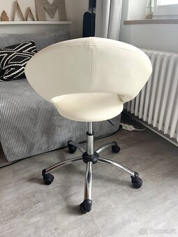 Krémová designová kancelářská / kosmetická otočná židle - 4
